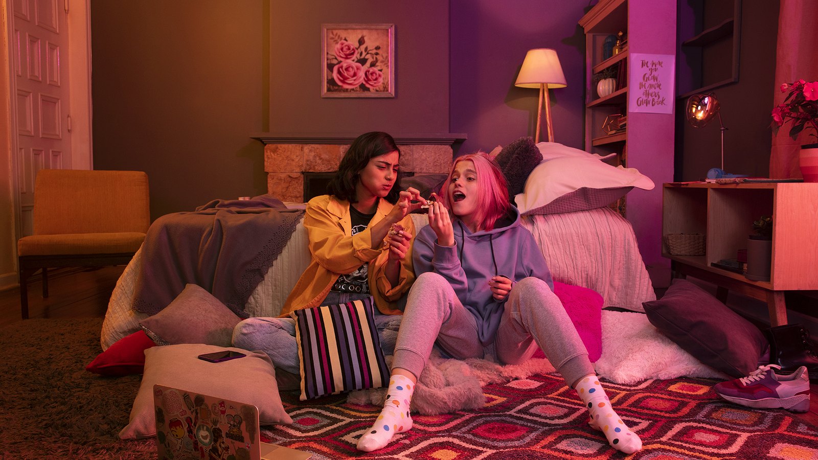 Bimbo, Donuts and Marinela: Five Rooms, Five Colours, One Secret Snack
