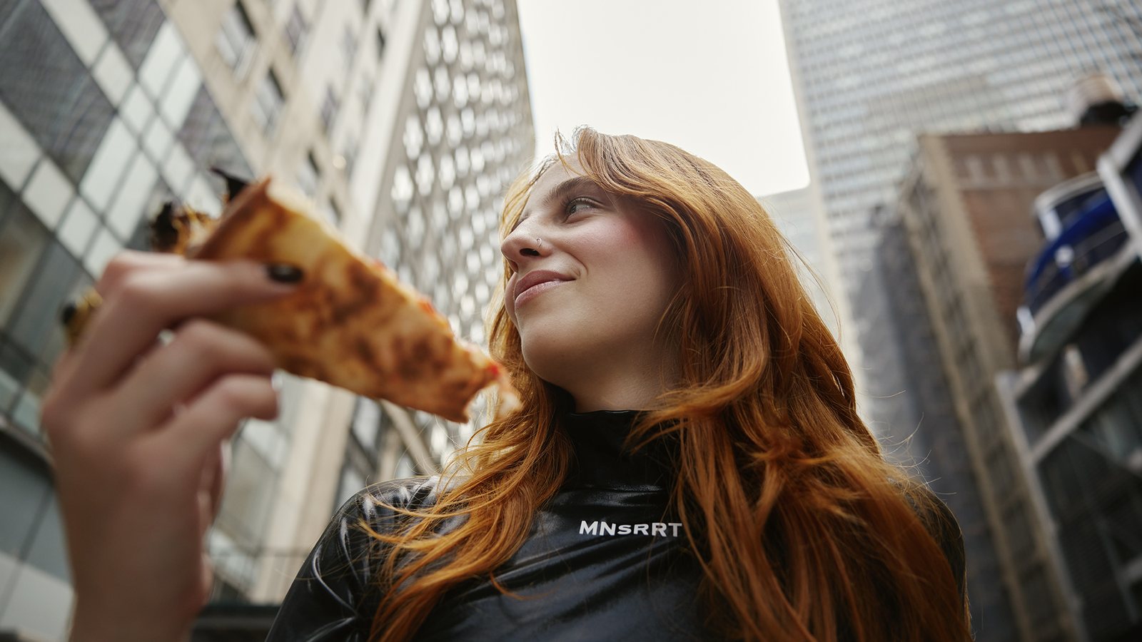 A Slice of New York: Street Food and City Light