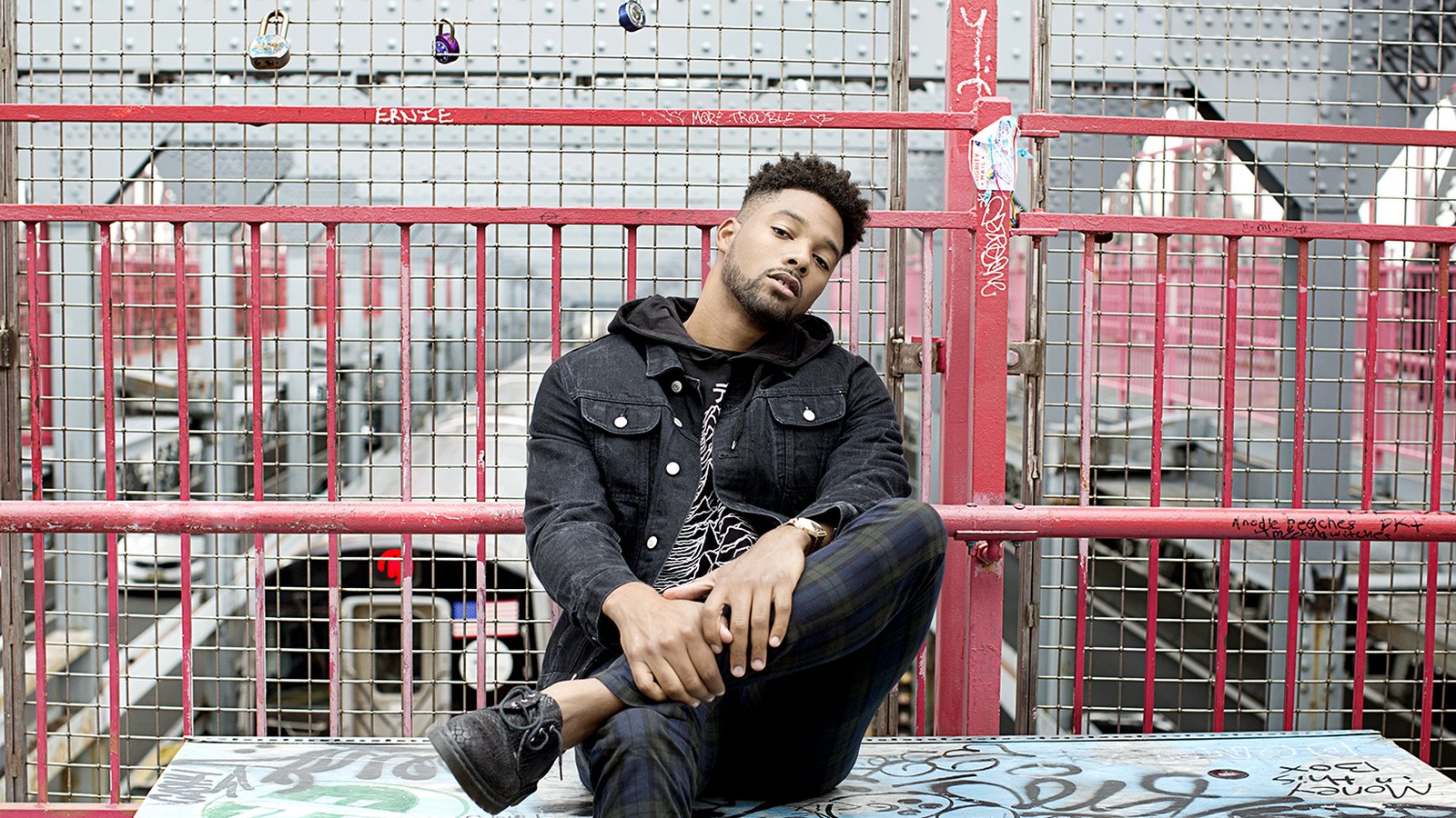 Red Steel: A Lifestyle Session on the Williamsburg Bridge